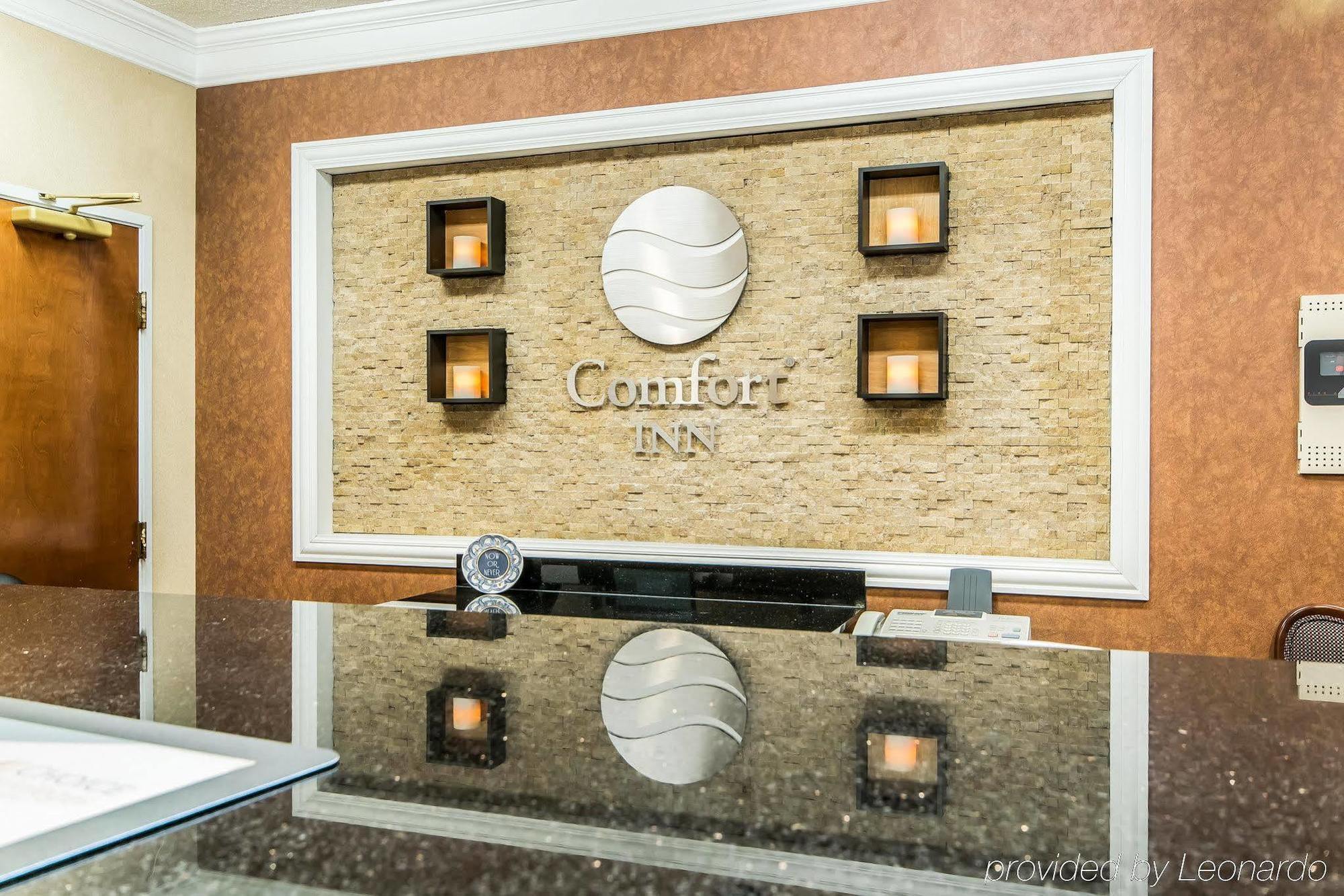 Quality Inn & Suites Stacer Екстериор снимка